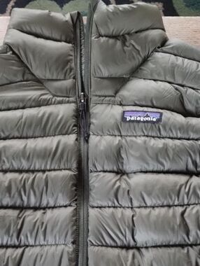 Patagonia Women's Puffer Vest in Olive